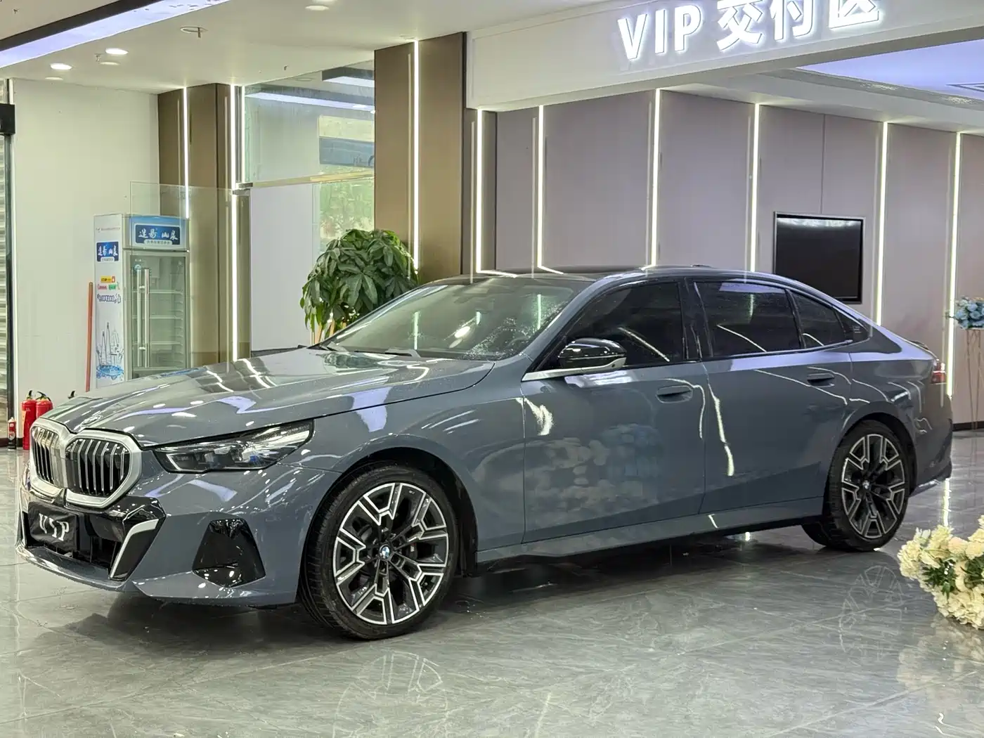 BMW 5 Series 2024 530Li Premium M Sport Package