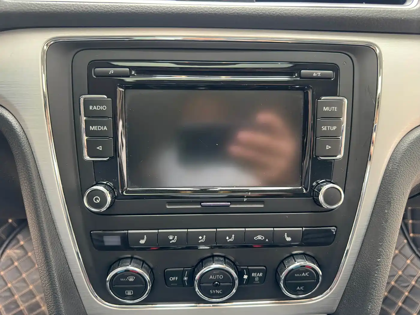 Photo 19 - Volkswagen Passat