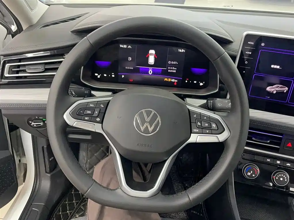 Volkswagen Sagitar 2024 300TSI DSG Surpass Edition фото 3