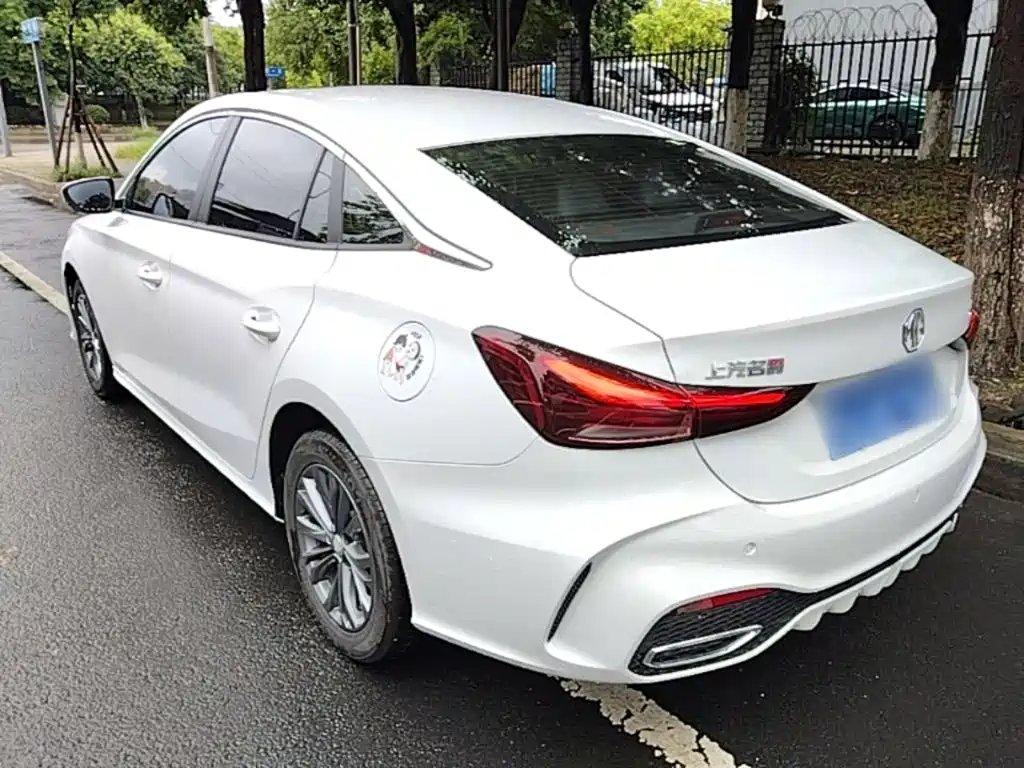 MG MG5 2024 2025 180DVVT Global Luxury Edition