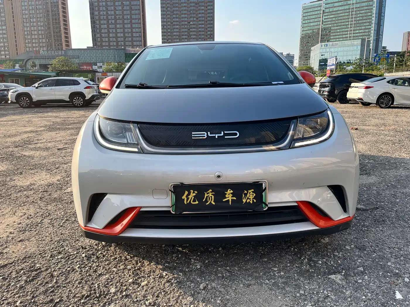 BYD Dolphin 2021 Model 405km Fashion Edition