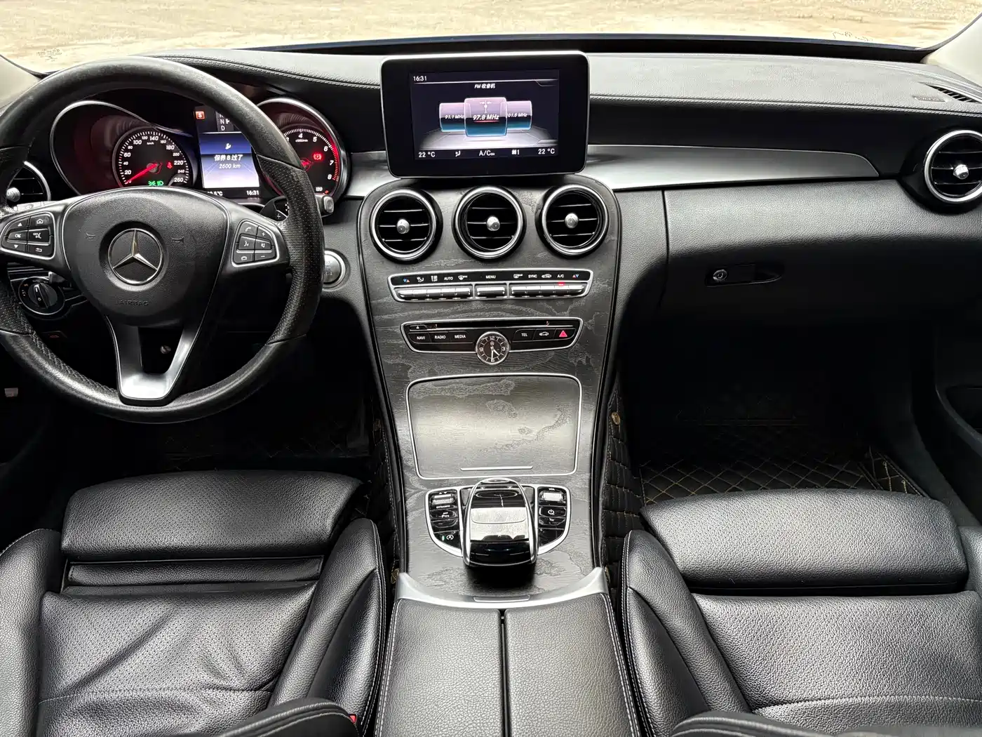 Mercedes-Benz C-Class 2017 Facelift C 180 L Fashion Sport Edition фото 4