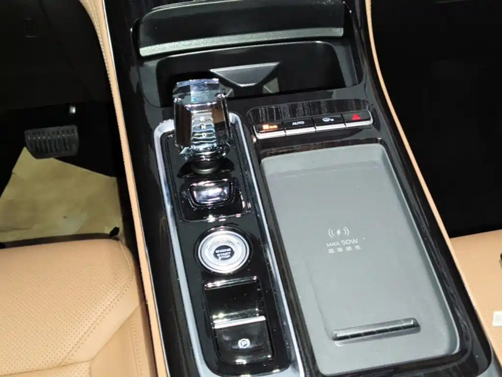 Geely Boyue L 2026 2025 Model 4th Gen 1.5TD DCT Shanhe