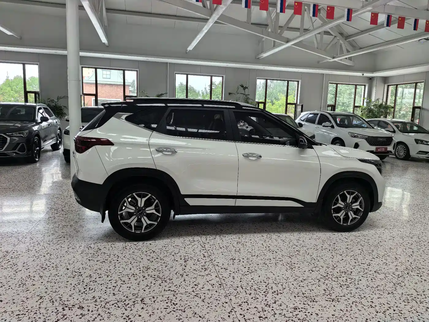 Kia KX3 Smart Run 2022 2021 1.5L CVT Renewal Edition