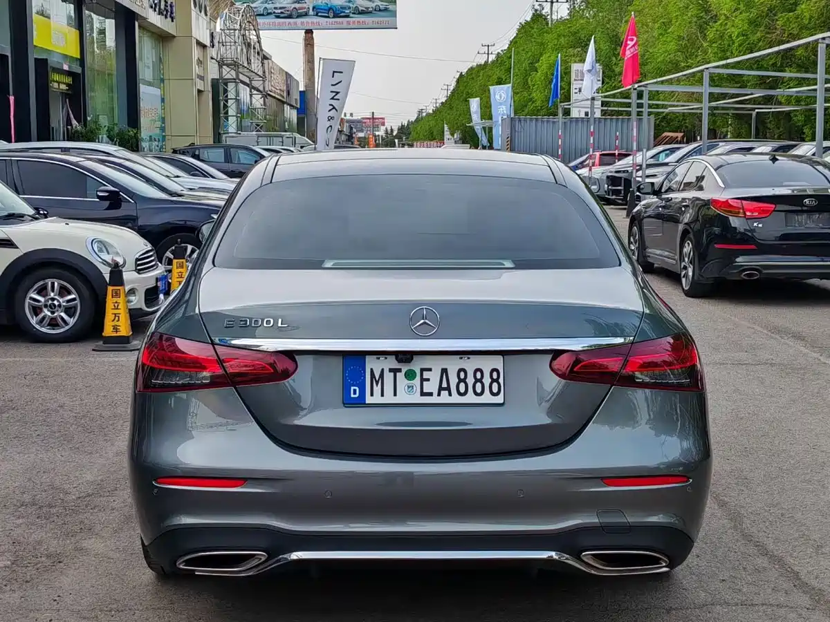 Mercedes-Benz E-Class 2021 E 300 L Sport Fashion фото 10