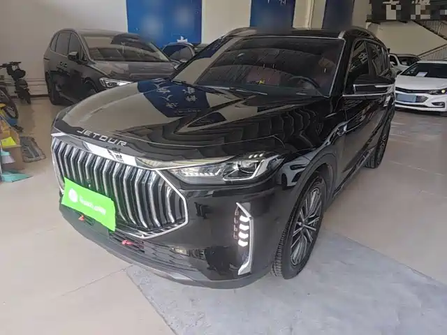  Jetour Jetour X70 PLUS 2025 Champion Edition 1.5T DCT Champion MAX+ 5-seater