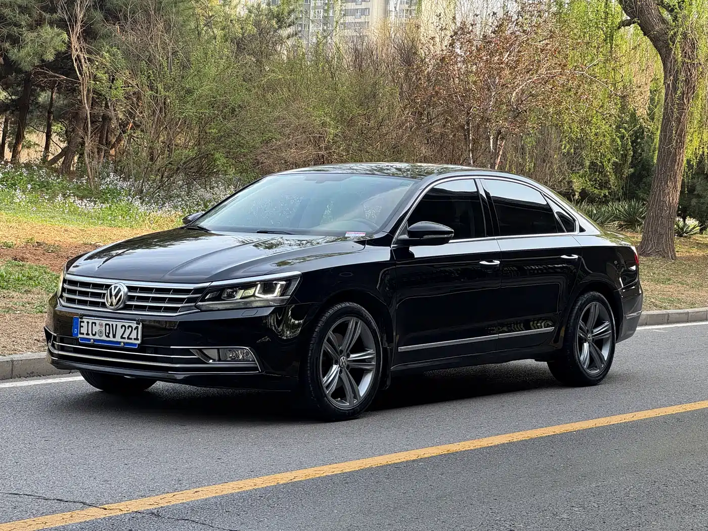 Volkswagen Passat 2017 330TSI DSG Luxury