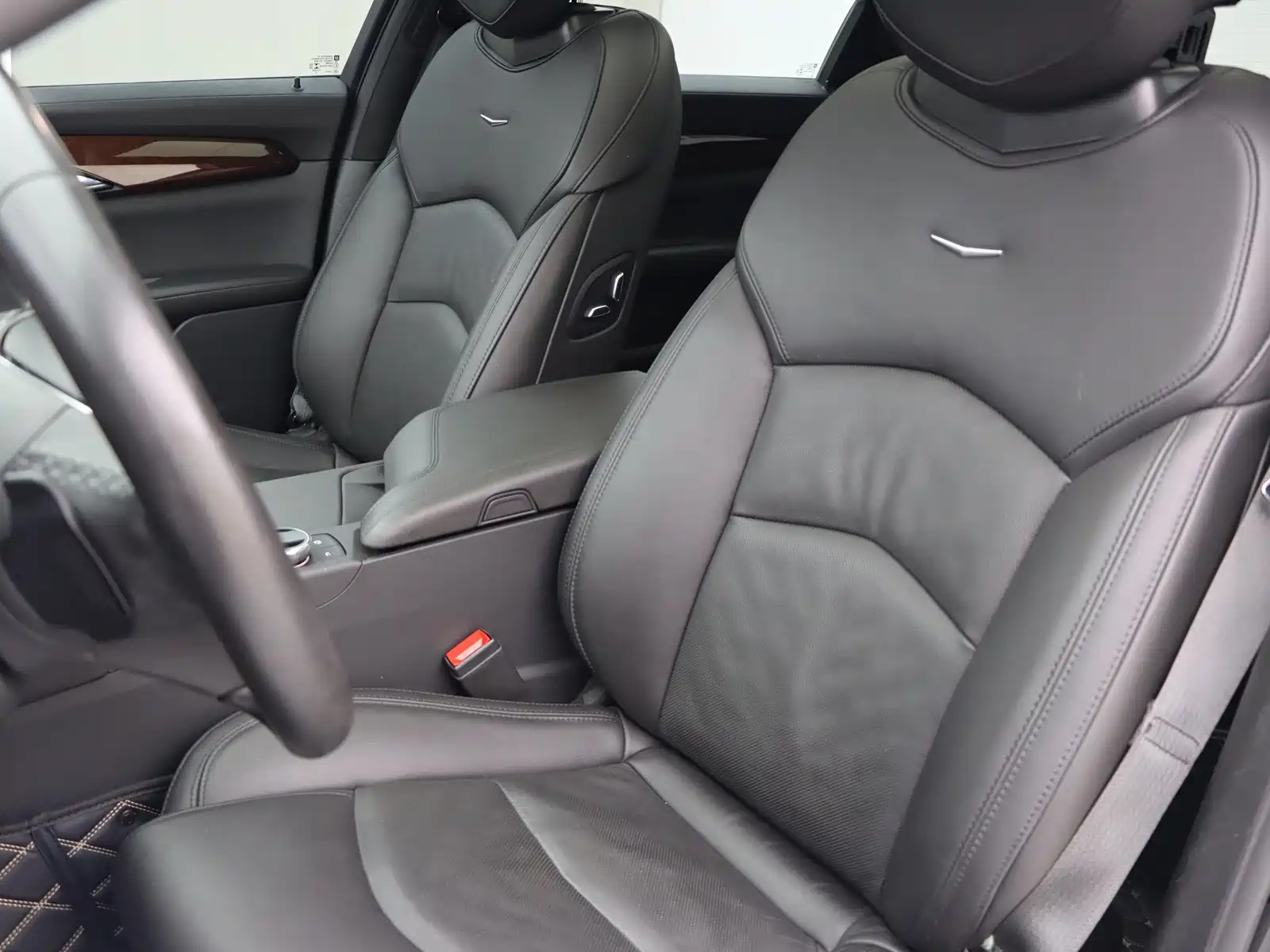 Фото 7 - Cadillac CT6