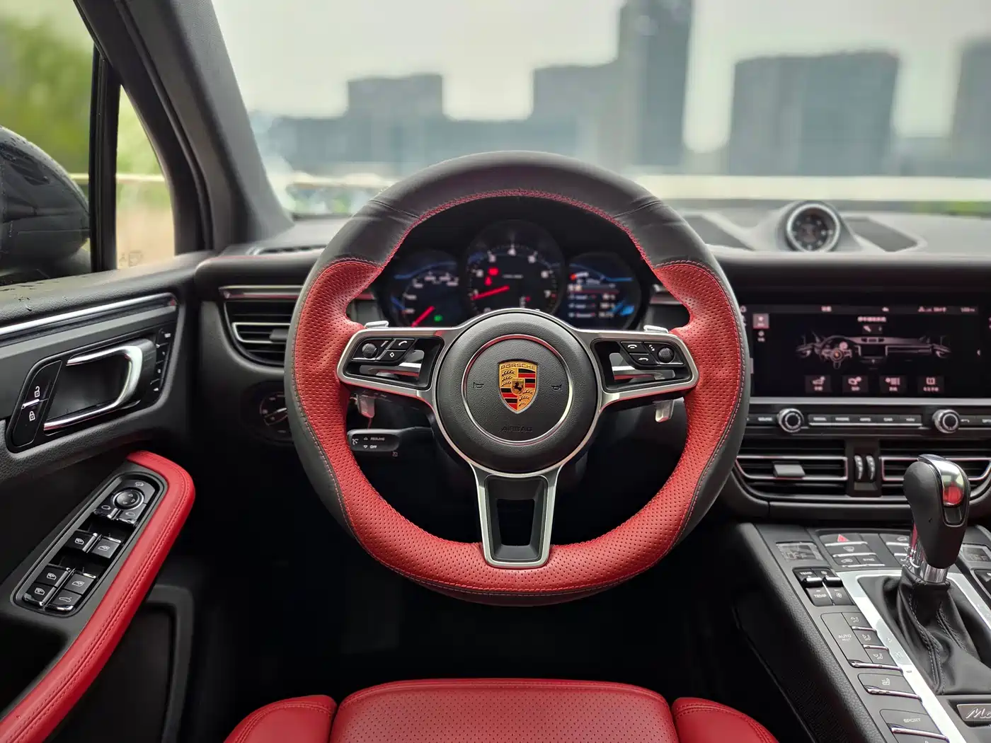 Porsche Macan 2021 Macan 2.0T фото 9