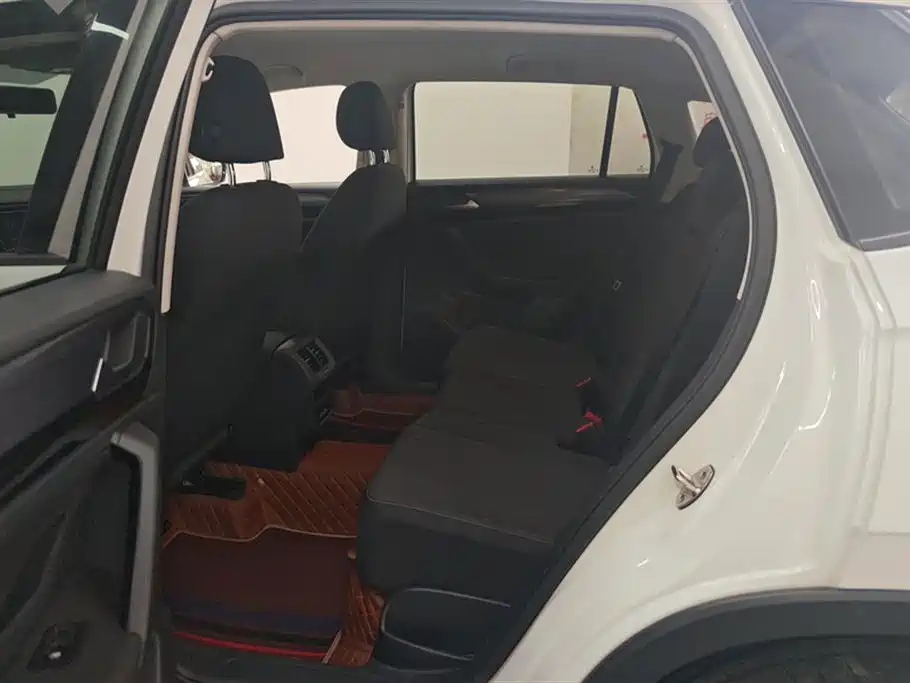 Volkswagen Tayron 2019 330TSI 2WD Comfort China V фото 11