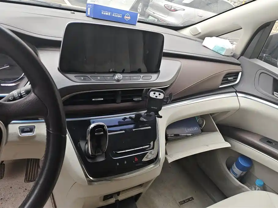Buick GL8 2022 Land Business Class 652T Luxury фото 12