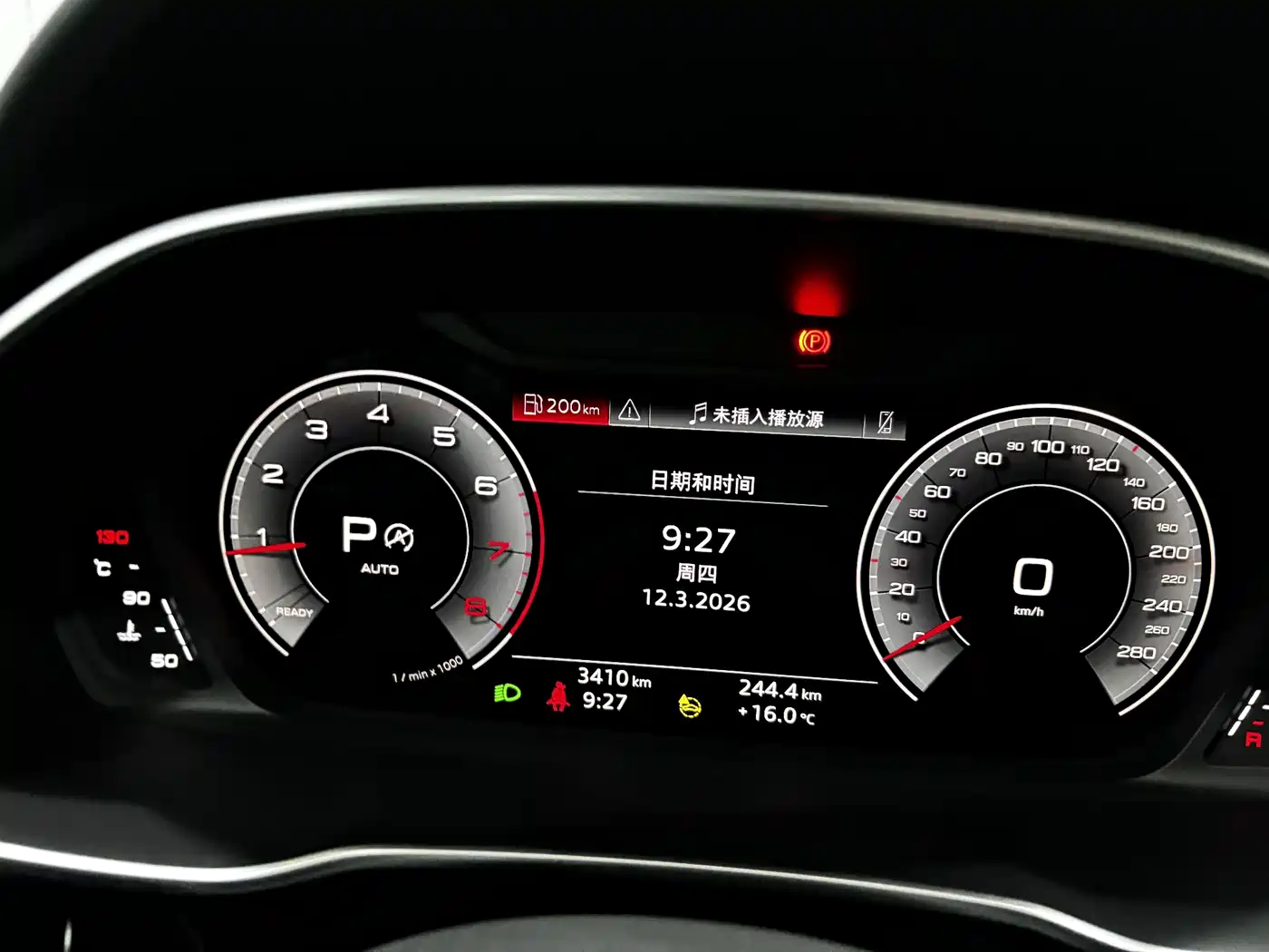 Audi Q3 2024 40 TFSI Fashion Sport фото 17