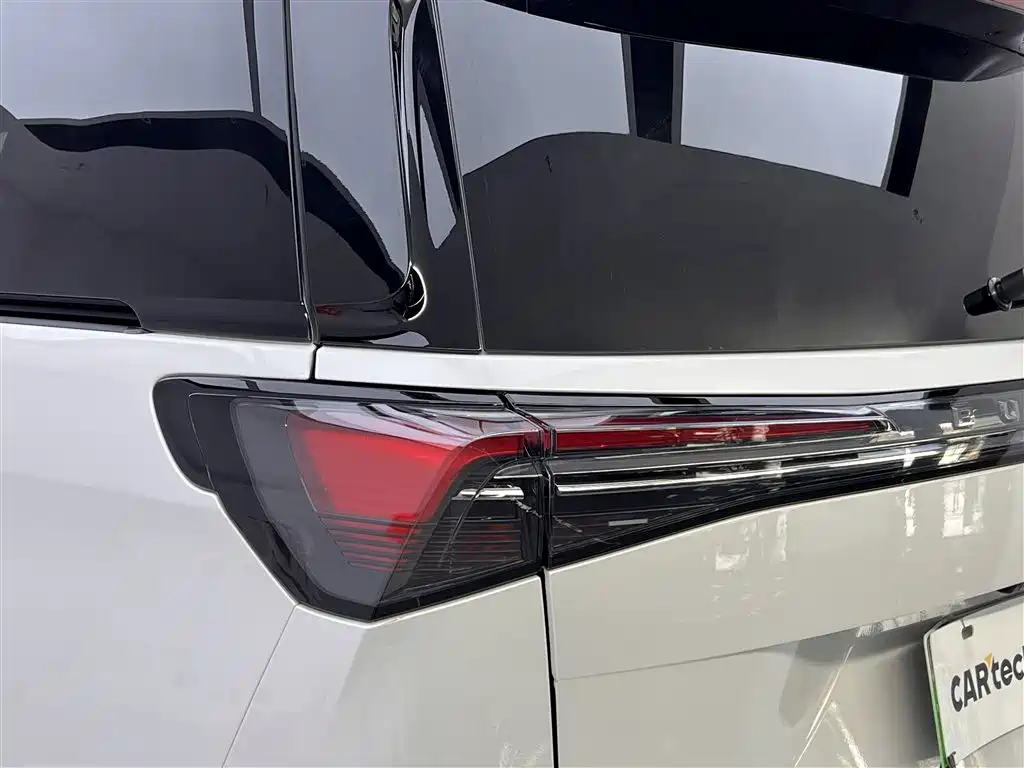 Buick GL8 New Energy 2025 Land Honor Premium Edition 7-Seater фото 10