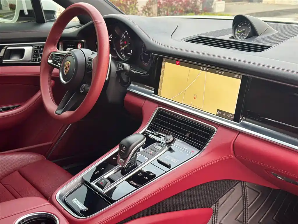 PORSCHE PANAMERA NEW ENERGY
