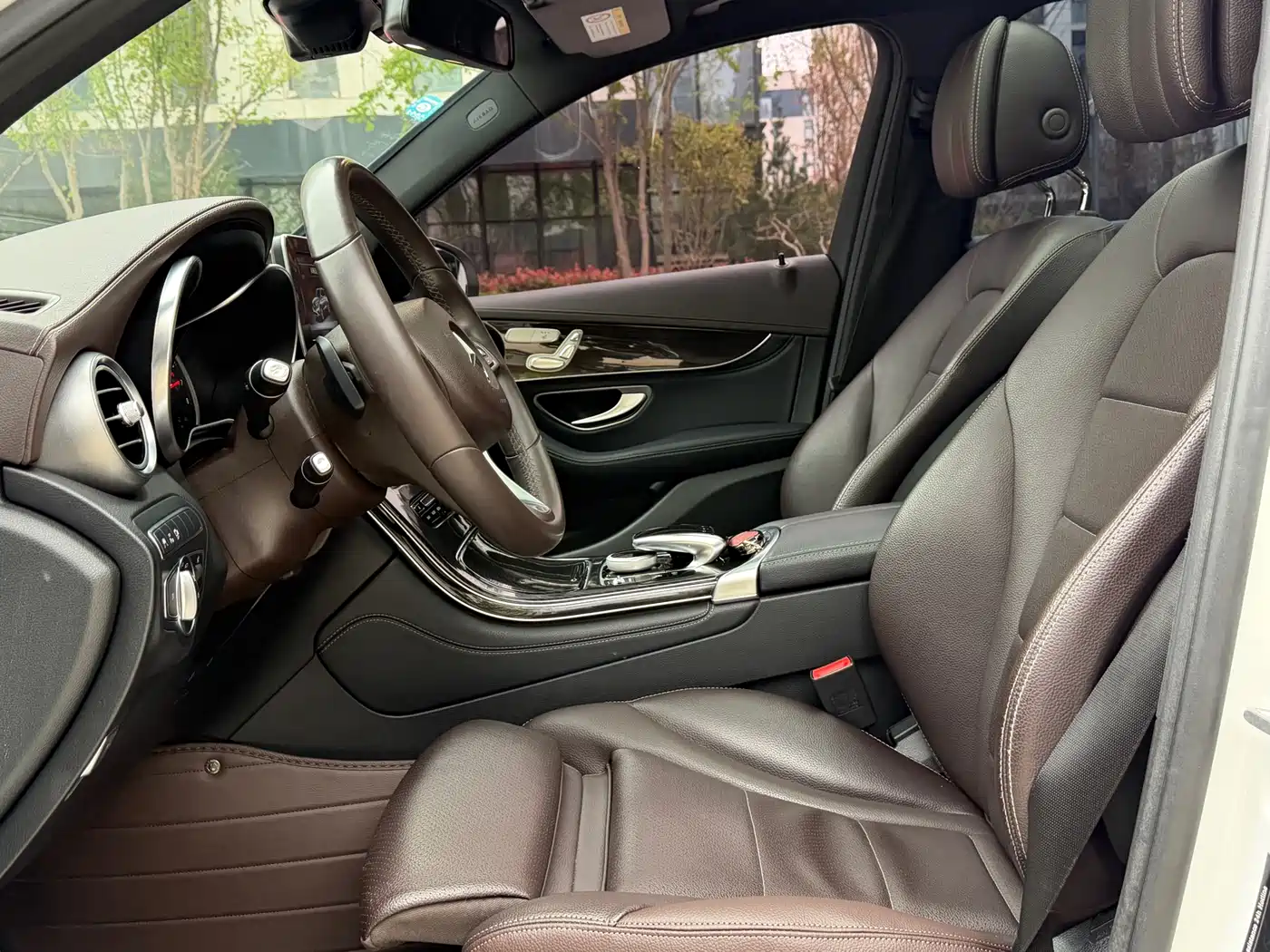 Mercedes-Benz GLC 2017 GLC 260 4MATIC Luxury фото 7