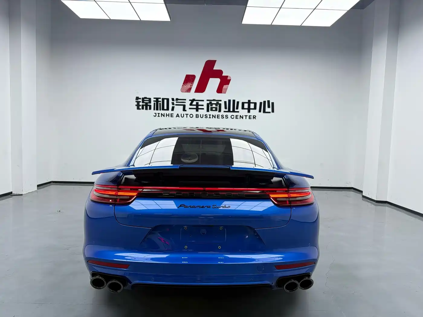 Porsche Panamera 2017 Panamera Turbo 4.0T фото 3