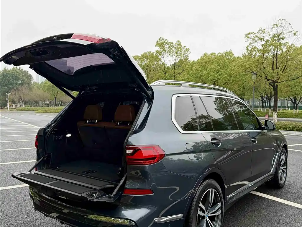 BMW X7 2021 xDrive40i Premium M Sport Package фото 9