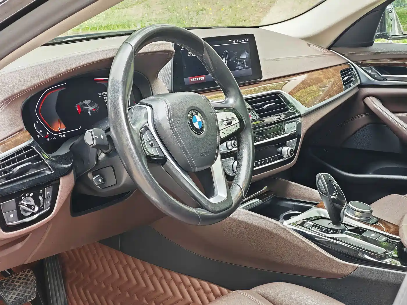 BMW 5 Series 2020 525Li Luxury Package фото 7