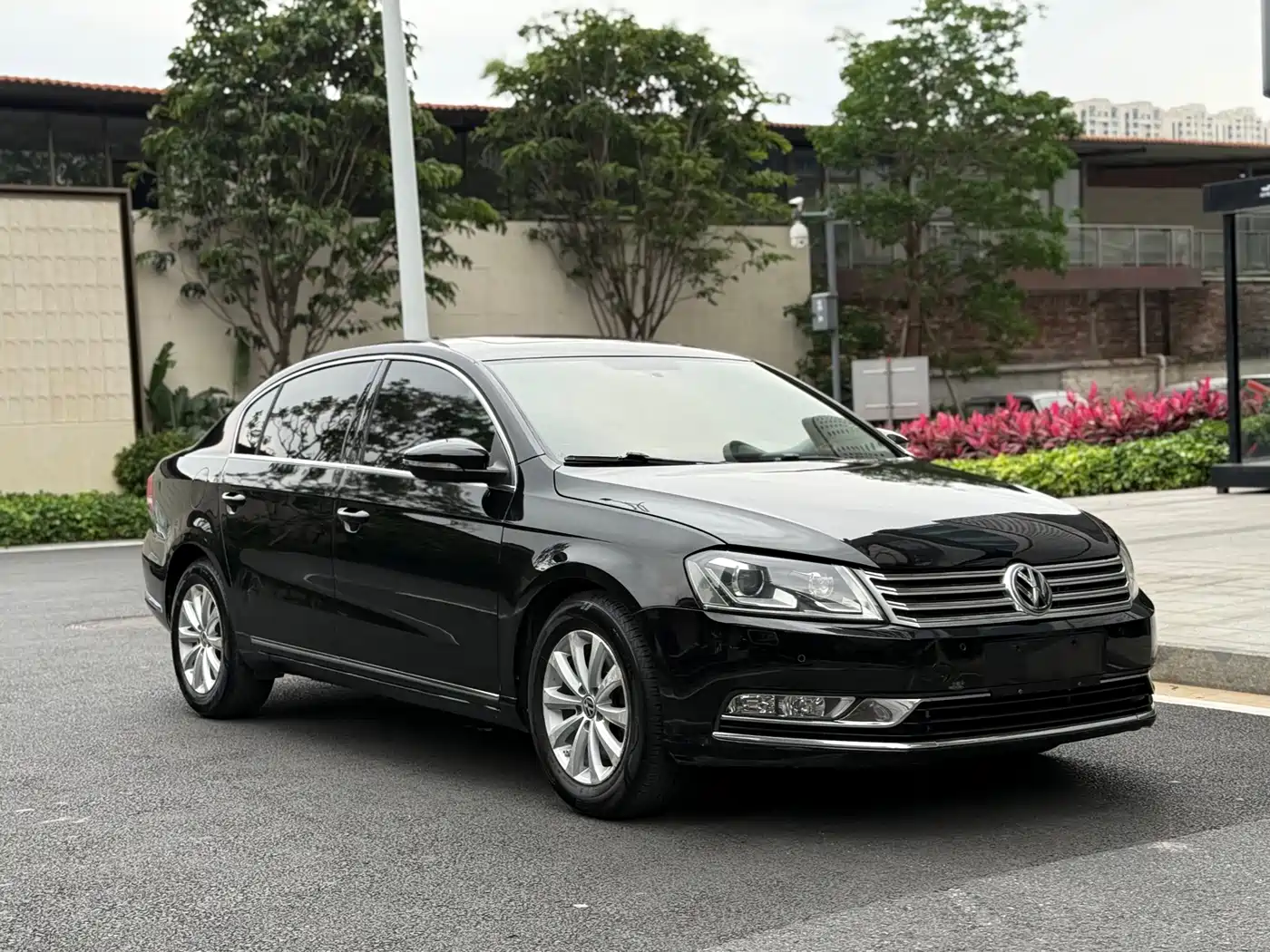 Volkswagen Magotan 2015 Facelift 1.8TSI Luxury фото 3