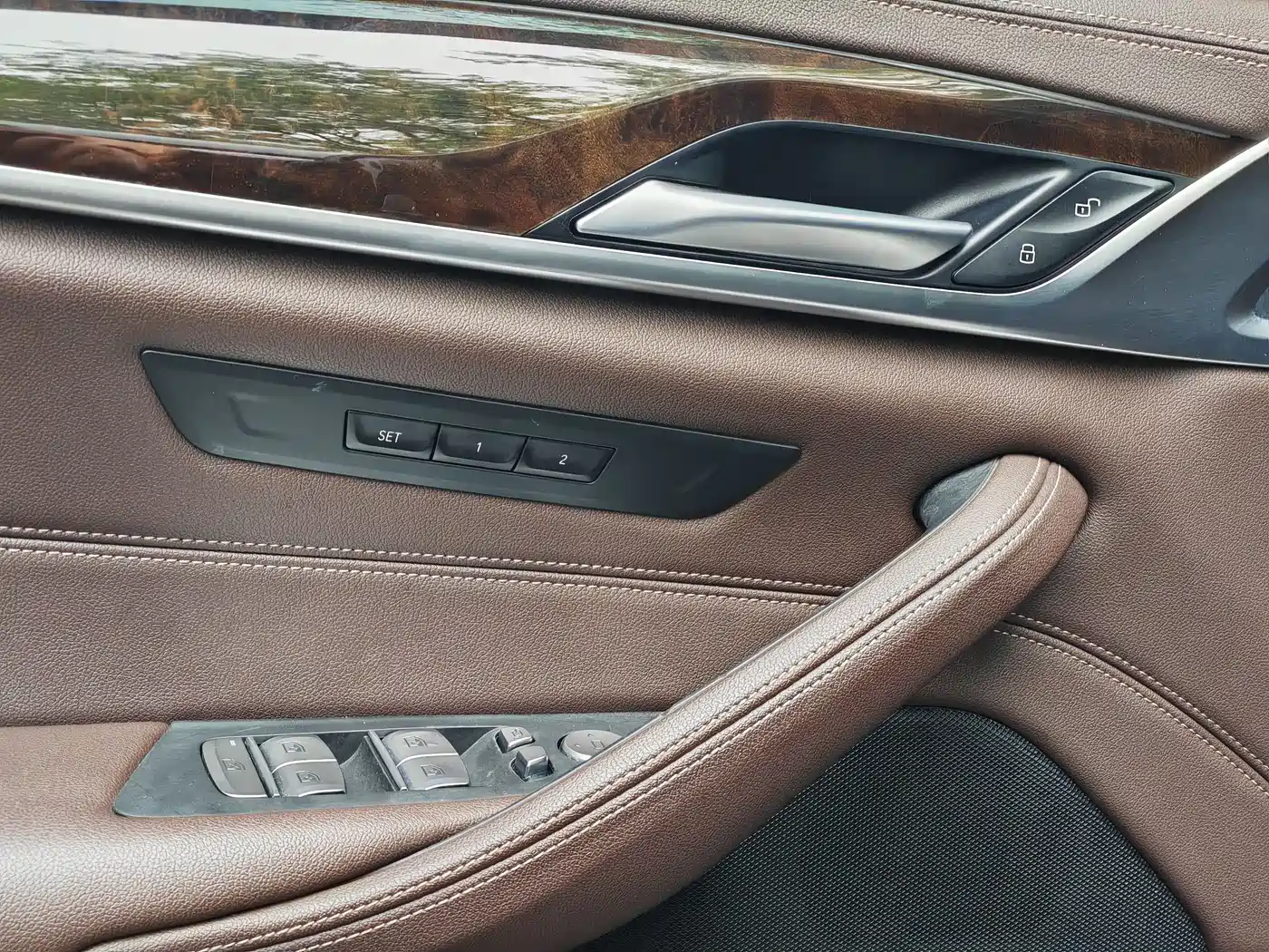 BMW 5 Series 2020 525Li Luxury Package фото 8