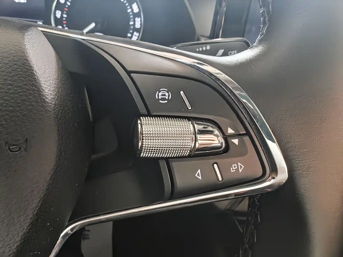 Škoda Octavia 2022 PRO TSI280 Premium Edition фото 19