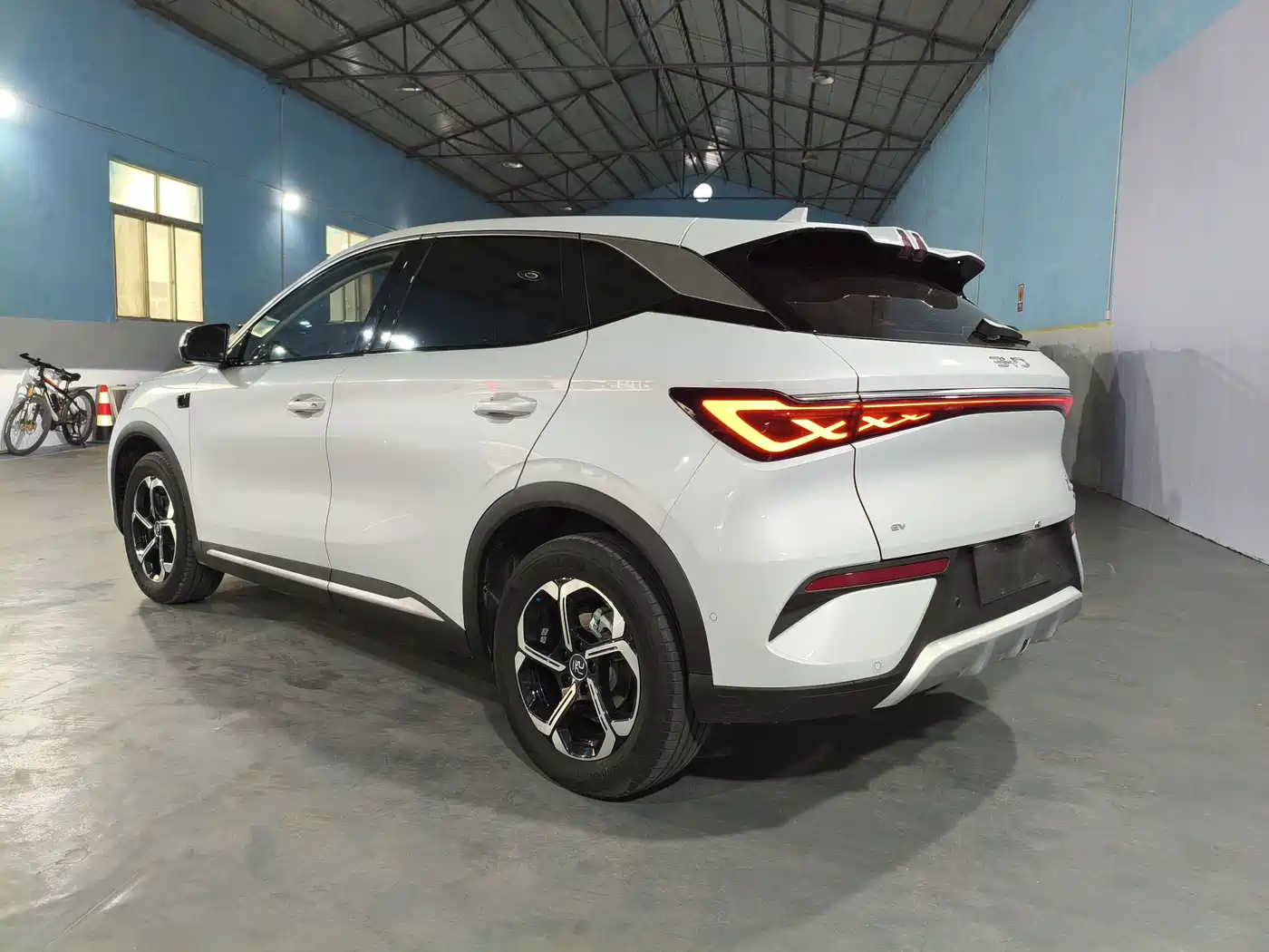 BYD Yuan PLUS 2025 Smart Drive Edition 430KM Leading фото 4