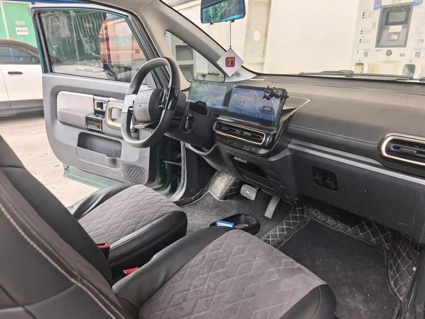 Фото 9 - Baojun KiWi EV
