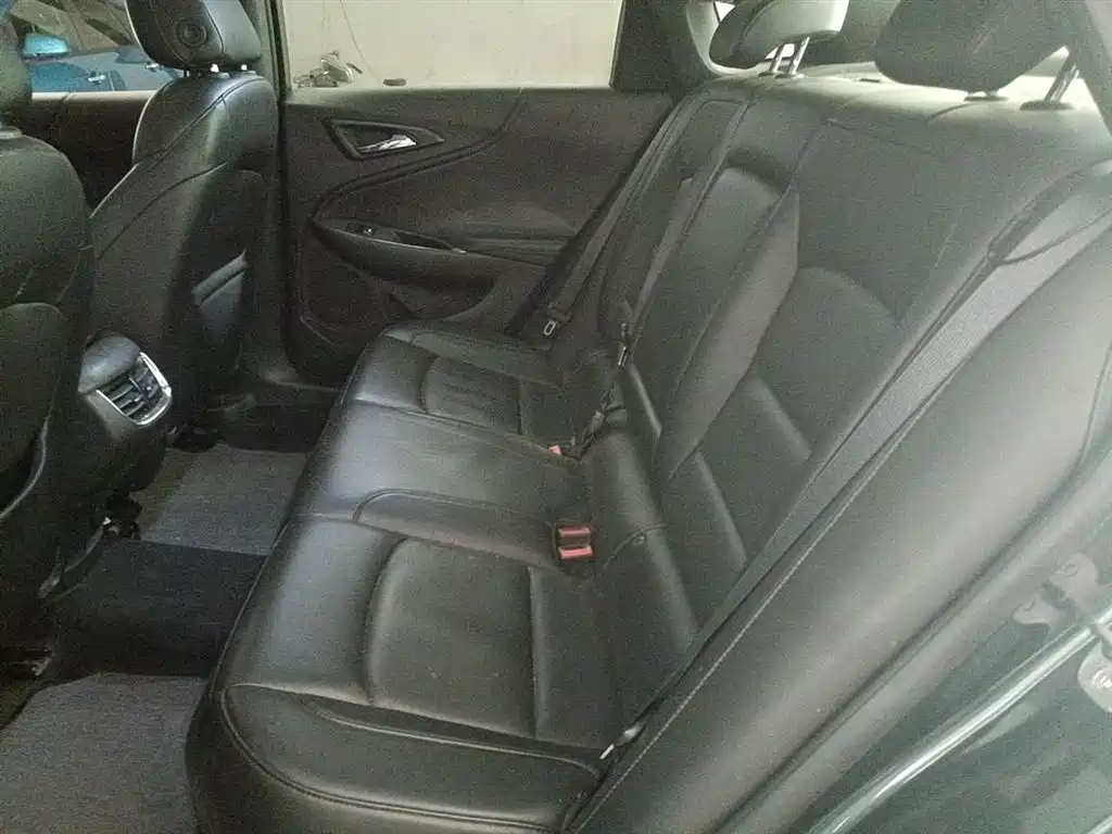 Chevrolet Malibu XL 2017 1.5T Auto Sport Edition фото 15