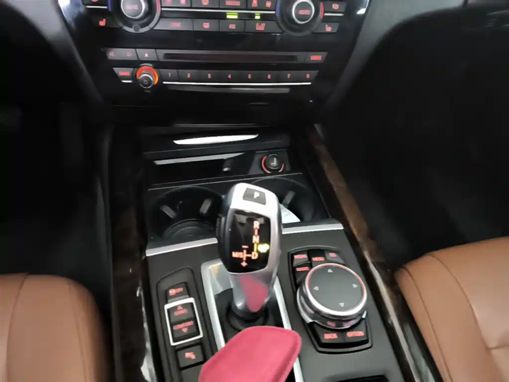 BMW X5 (Import) 2015 xDrive28i фото 10