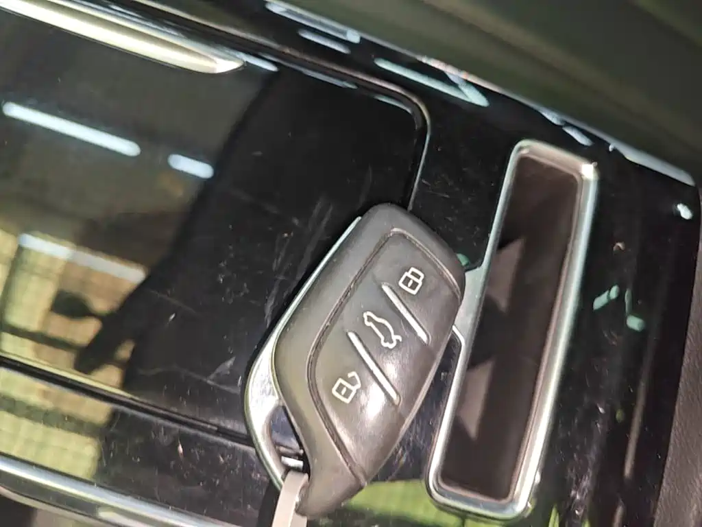 Roewe RX5 MAX 2021 2019 300TGI Automatic 4G Connected Luxury Edition