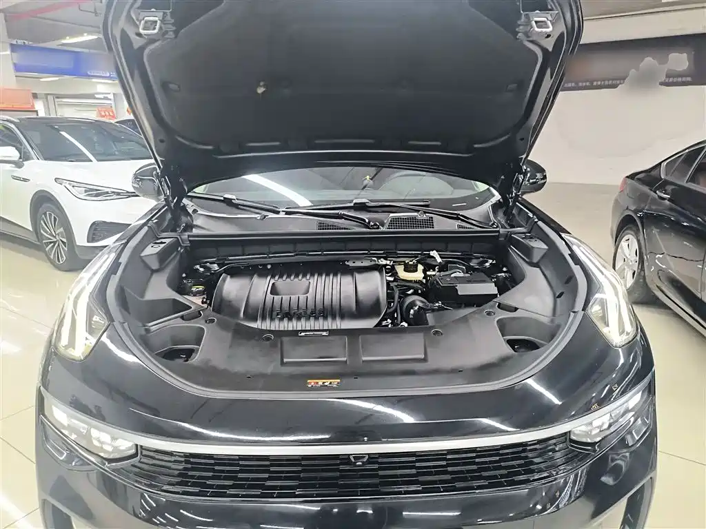Lynk & Co 01 2023 2.0TD 2WD Pro фото 16