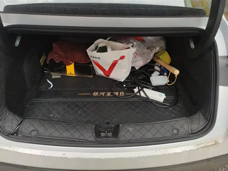 GEELY GALAXY GALAXY SPARKLE 8