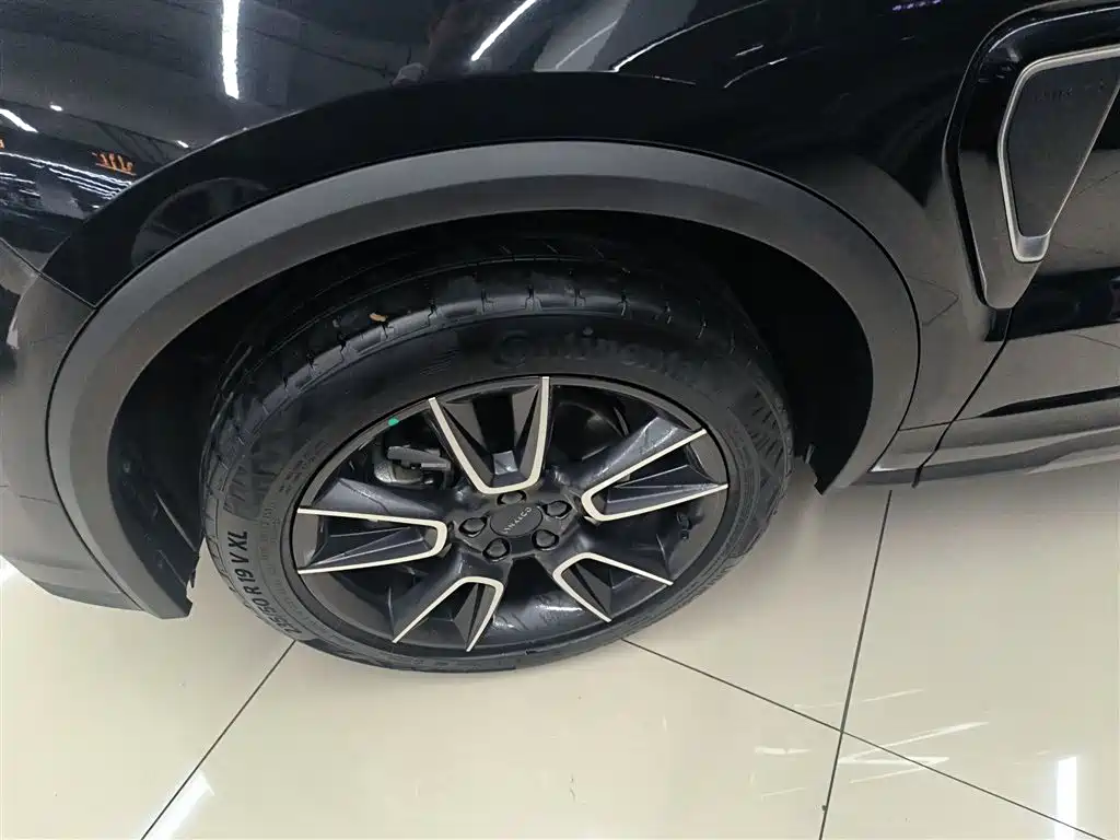 Lynk & Co 01 2023 2.0TD 2WD Pro фото 25