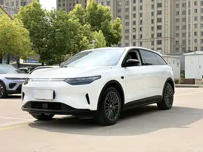 Leapmotor C11