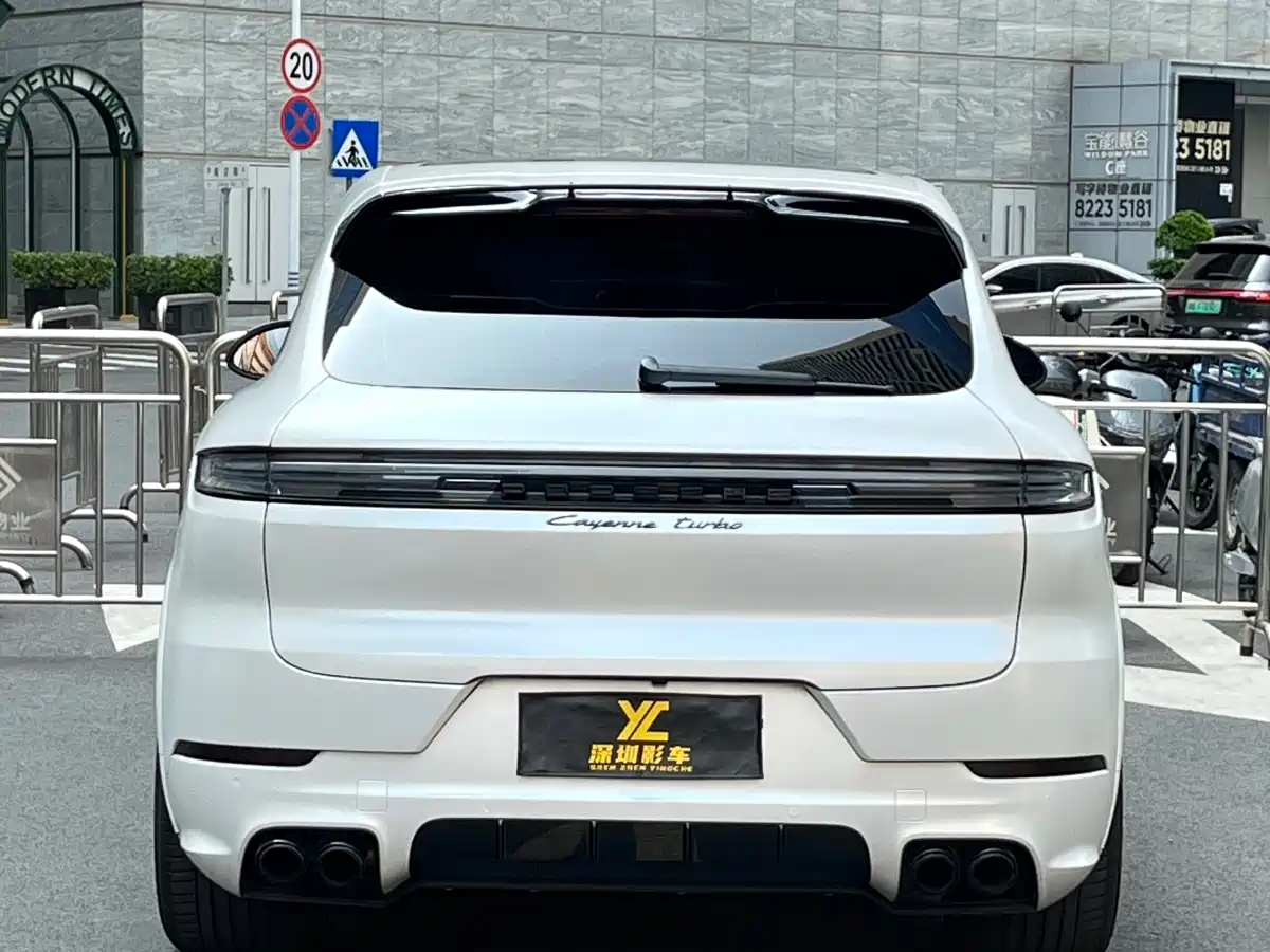 Porsche Cayenne 2011 Cayenne S 4.8L фото 6