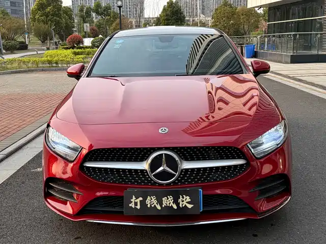MERCEDES-BENZ A CLASS