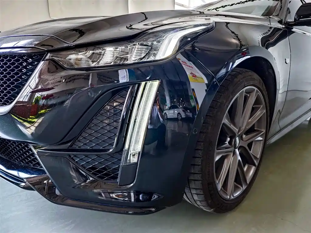 Cadillac CT5 2023 28T Platinum Style фото 6