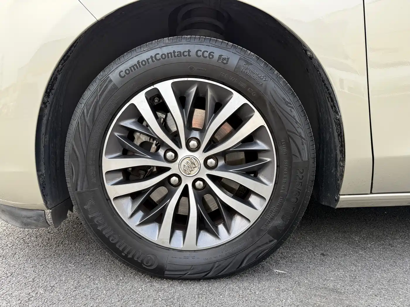 Buick GL8 2018 ES 28T Luxury Type China VI фото 18