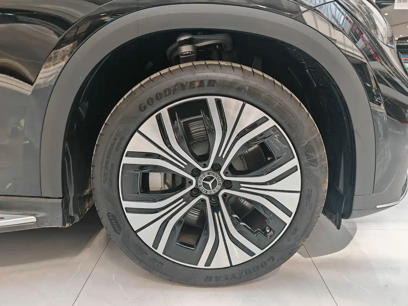 Mercedes-Benz EQE SUV 2024 500 4MATIC Pioneer Edition фото 15