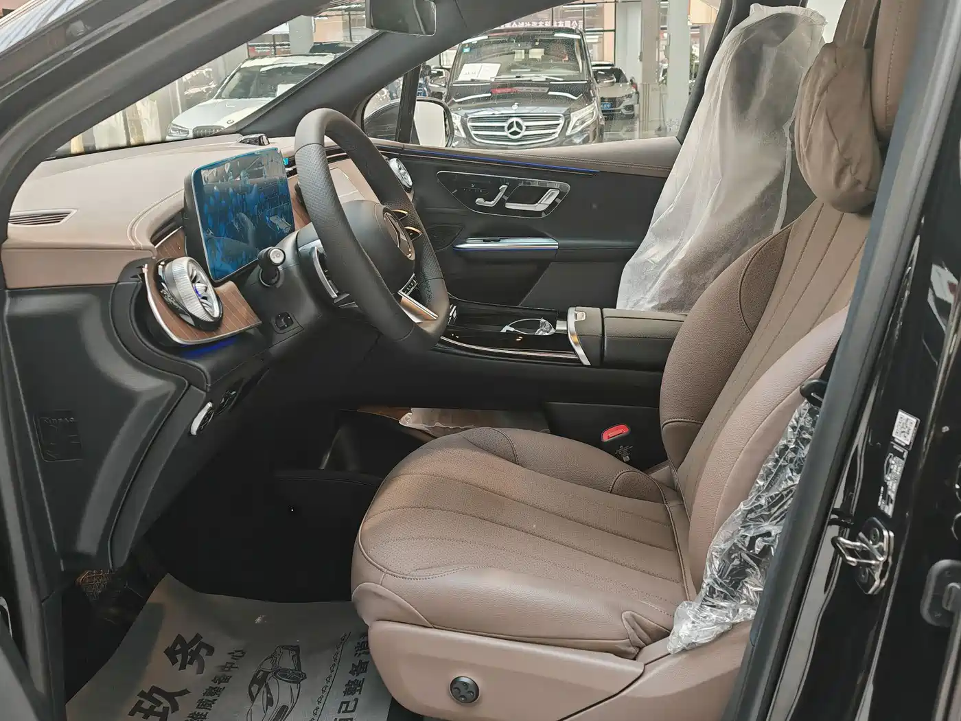 Mercedes-Benz EQE SUV 2024 500 4MATIC Pioneer Edition фото 8
