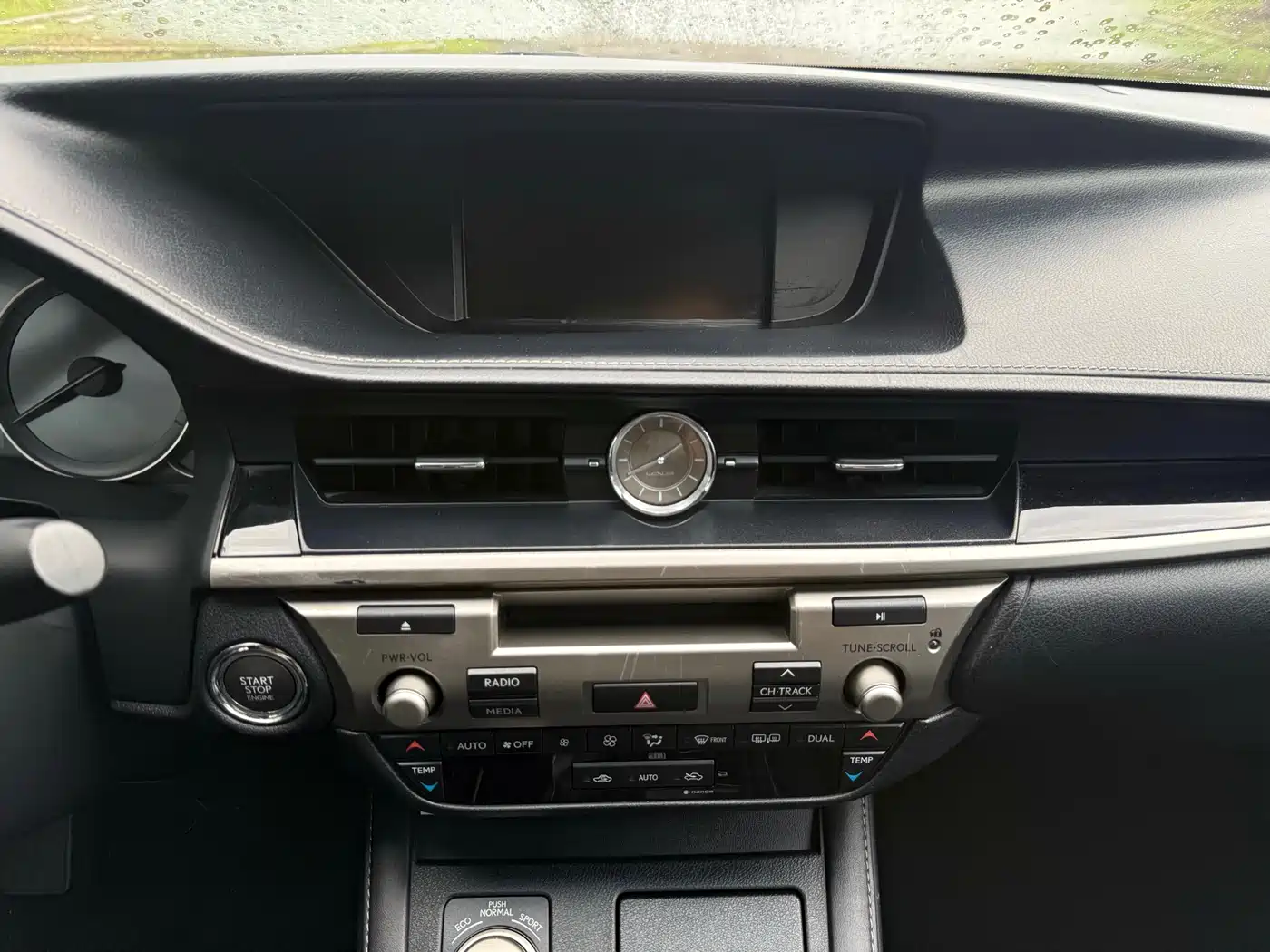 Lexus ES 2015 200 Elite Edition фото 9