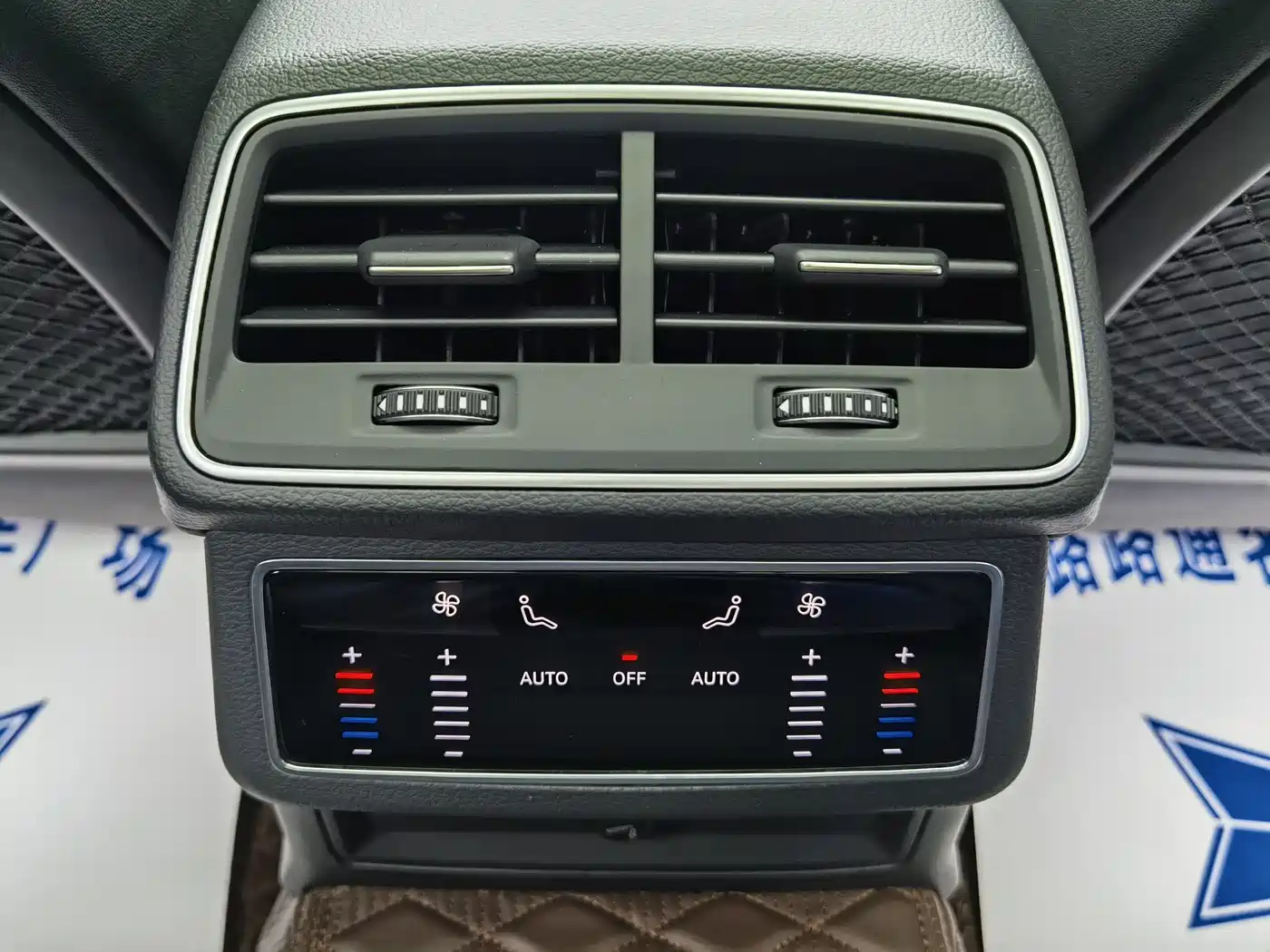 Audi A6L 2021 45 TFSI Exclusive Elegance фото 15