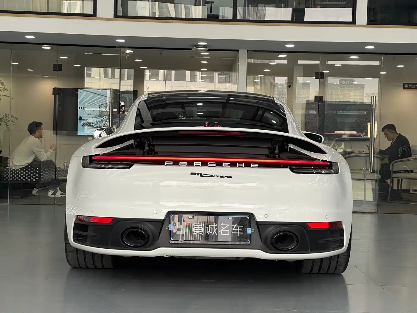 Porsche 911 2023 Carrera 3.0T фото 6