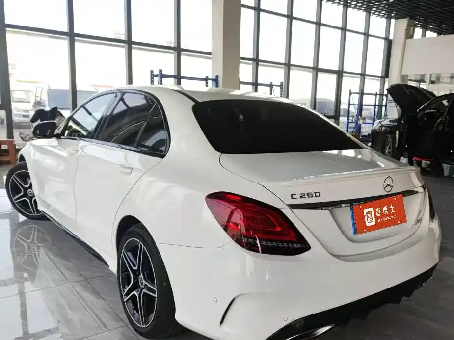 MERCEDES-BENZ C CLASS