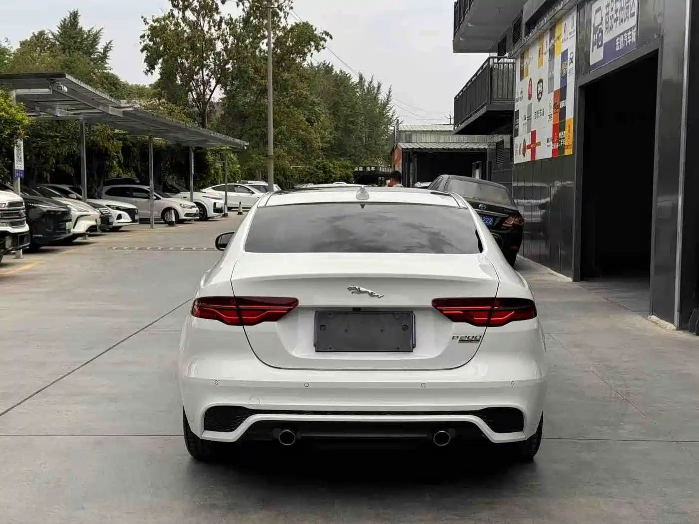 Jaguar XEL 2021 2.0T 250PS R-DYNAMIC S Progressive Sport Edition фото 5