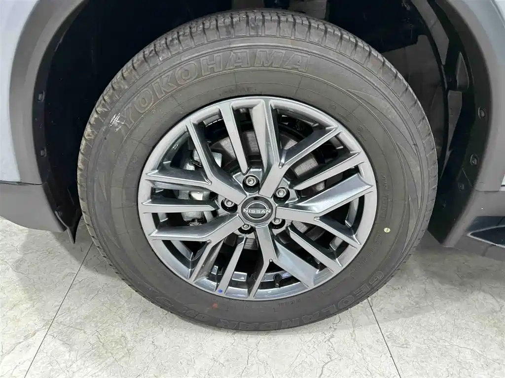 NISSAN QIJUN