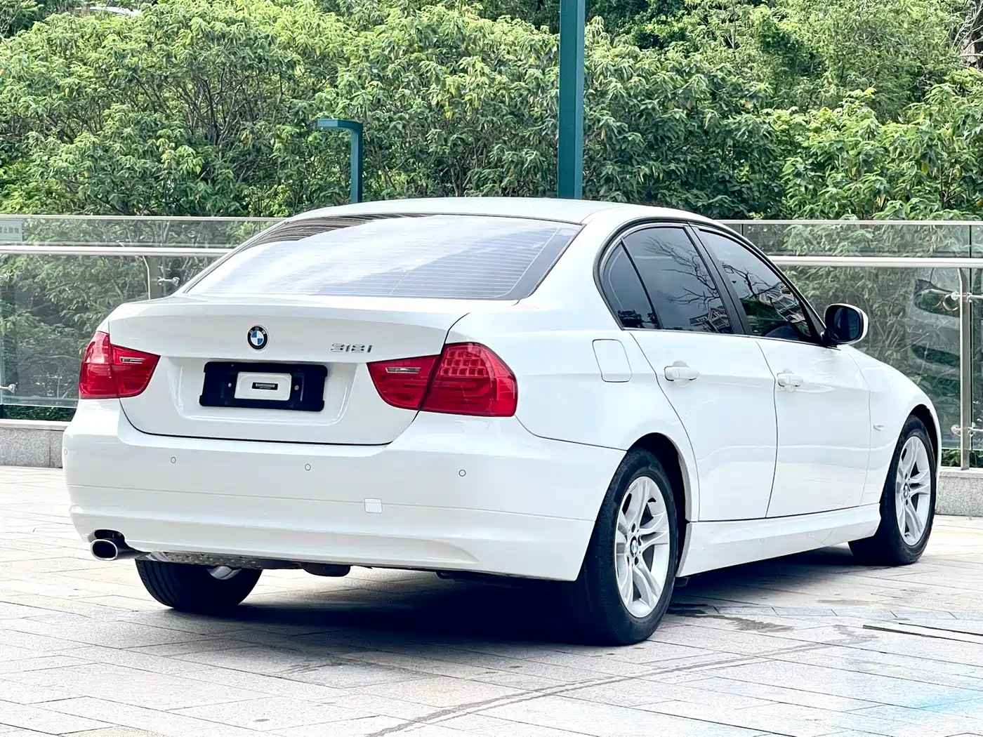 Фото 4 - BMW 3 Series