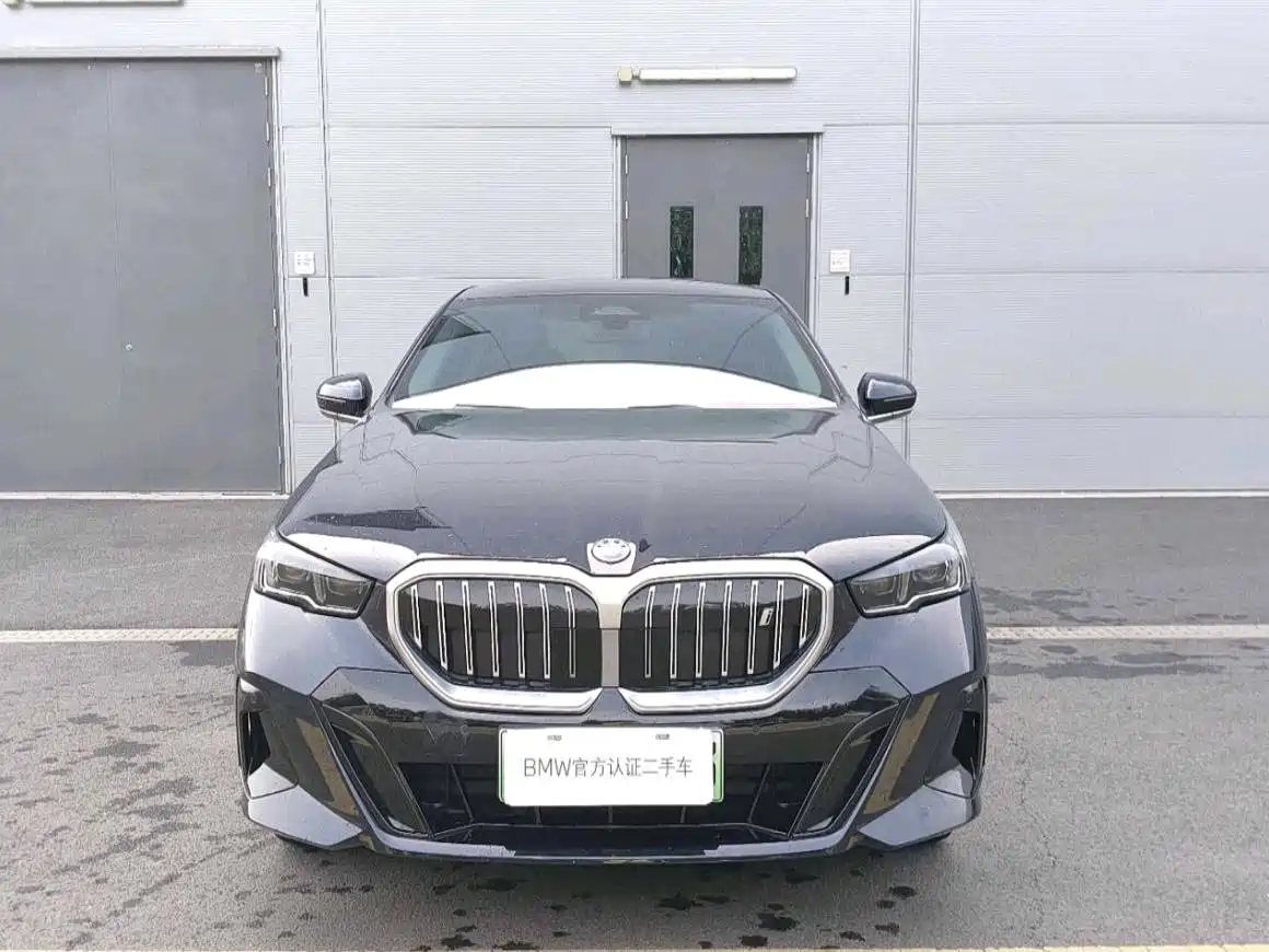 BMW i5 2025 2025 eDrive 35L M Sport Package