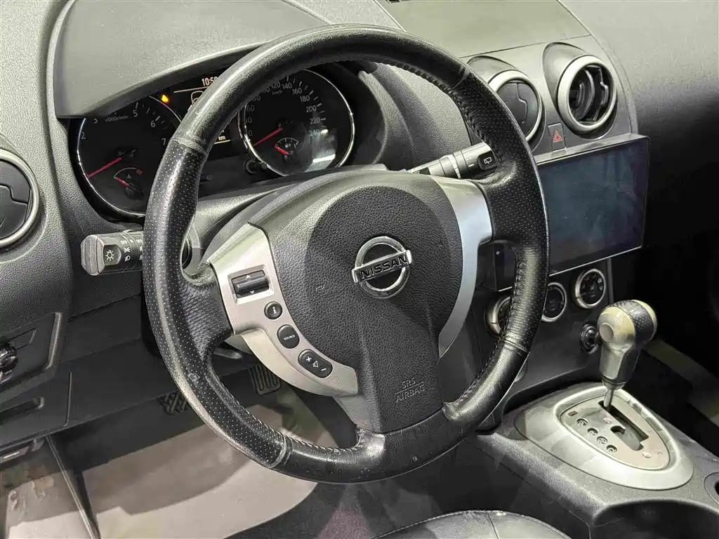 Nissan Qashqai 2012 2012 2.0XV Thunder CVT 2WD