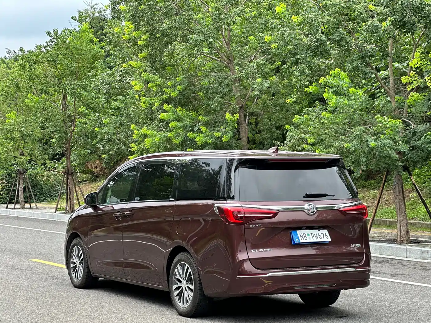 Buick GL8 2022 ES Landmark 653T Premium фото 13
